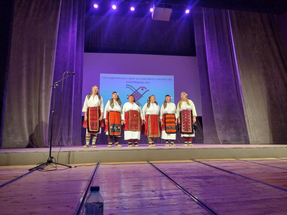 Женска фолклорна група ъм НЧ „Наука-1919“ - с. Лик