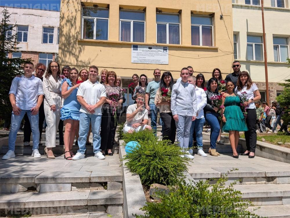 Випуск 2025, Средно училище „Св. Климент Охридски“ - село Зверино