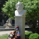 Във Враца вече има бюст-паметник на скулптора проф. Андрей Николов