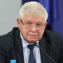 Ананиев издаде заповед, с която регламентира влизането в България от 1 юни