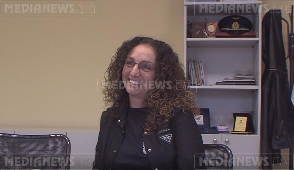 Биляна Костова - секретар на читалището