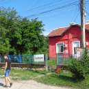 Трима непълнолетни строшиха вратата на църквата в село Борован