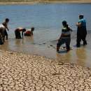 Заради ремонт на язовир "Мраморчица“ прехвърлиха рибата в друг водоем
