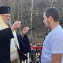 Над 40 души участваха в „спасяването“ на Богоявленския кръст във Враца