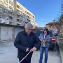 Кметът на Мездра преряза трикольорната лента на санирана жилища сграда