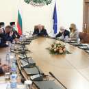 Правителството одобри над 8 млн. лв. за транспортни разходи на учителите