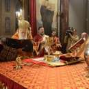 За осми път в историята на Българската православна църква осветиха миро
