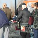 Пред магазините във Враца има напрежение след въвеждането на новите мерки