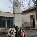 Откриха паметник на ген. Васил Василев в мездренското Старо село