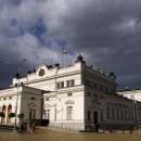 Парламентът няма да заседава от днес до 4 ноември