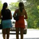 Труженички на най-древната професия по пътища край Монтана отнесоха актове