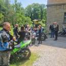 Рокери от Мездра зарадваха децата от социалния комплекс в града