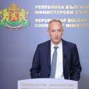 МОН забранява задължителното закупуване на допълнителни учебни помагала