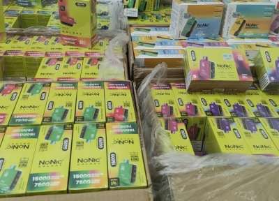 Задържаха близо 1200 електронни устройства за пушене в монтанско