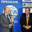 Наградата "Бялата птица" на БТА "долетя" при доц. Борислав Великов