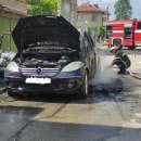 Автомобил се самозапали в Мездра